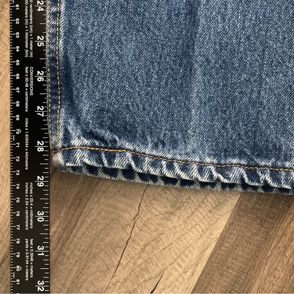 Vintage Levi’s 550 Relaxed Fit Tapered Leg High Waisted Mom Jeans size 16s - Picture 6 of 8